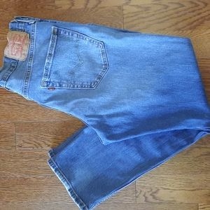 Levi's Jeans 541. Mens 32x30.